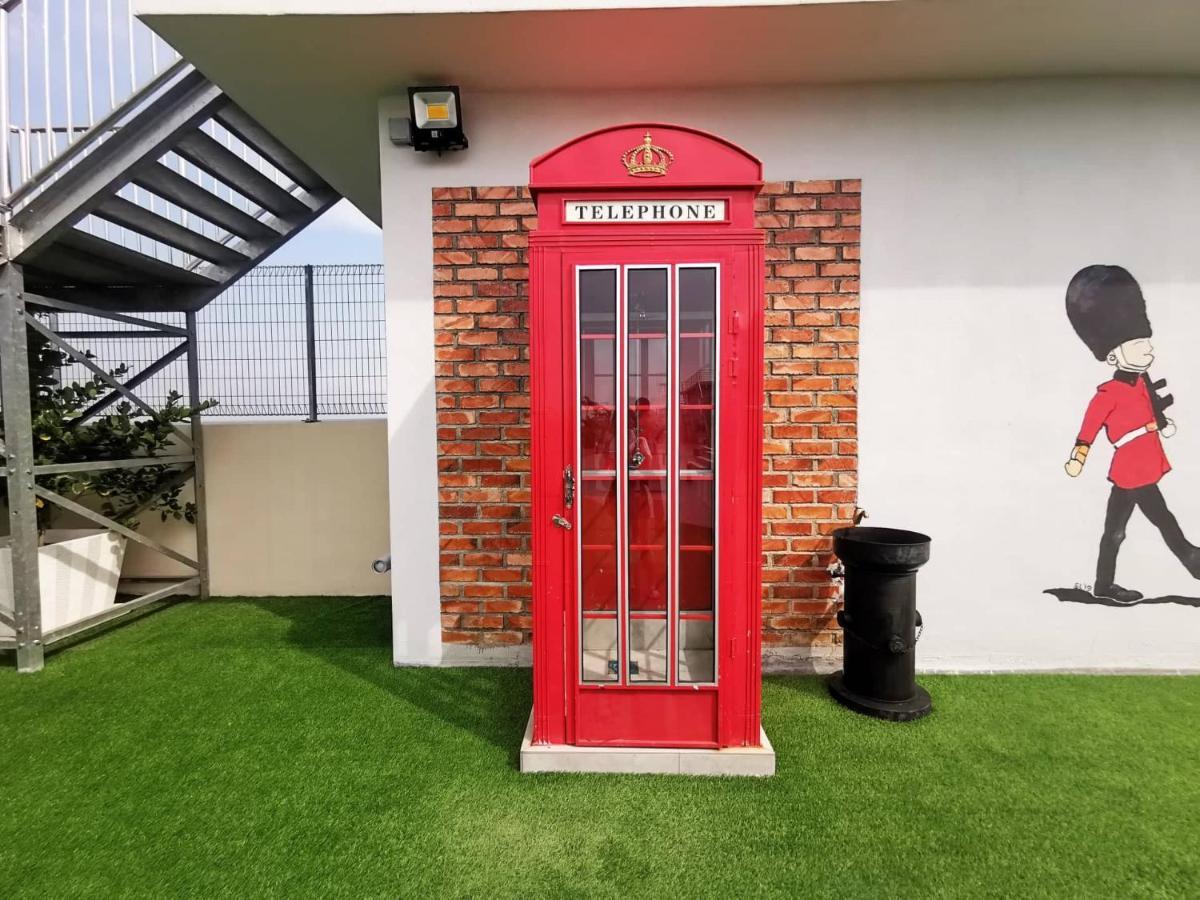 Appartamento “彬彬”星空瞭望台 Kampong Lumut Kiri Esterno foto