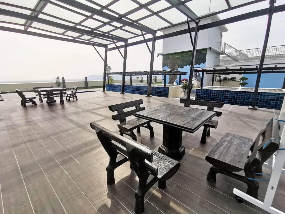 Appartamento “彬彬”星空瞭望台 Kampong Lumut Kiri Esterno foto