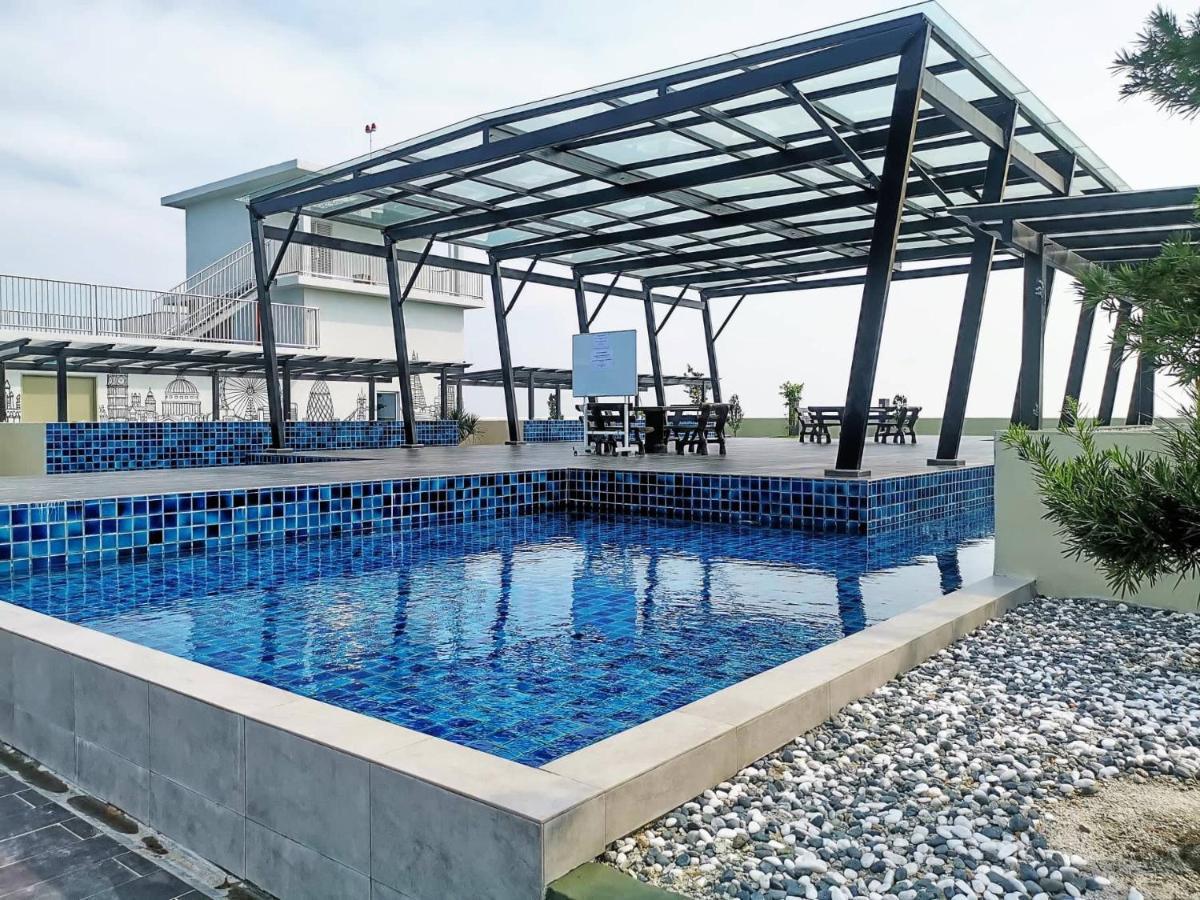 Appartamento “彬彬”星空瞭望台 Kampong Lumut Kiri Esterno foto